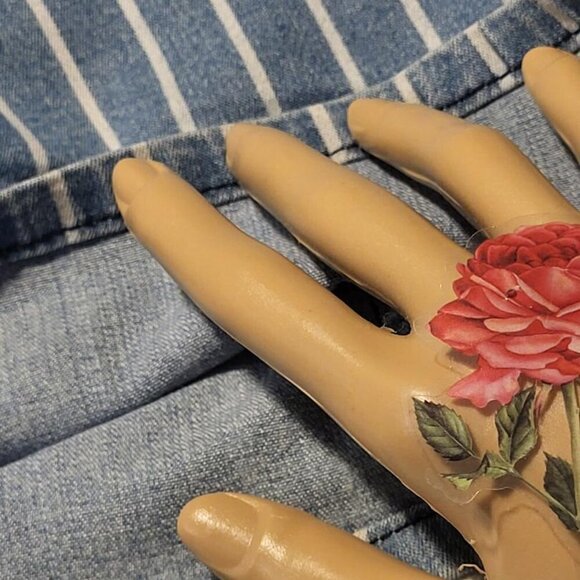 Venus, New, Women's White & Blue, Cargo Style, Mini Skirt, size 14 - Picture 7 of 8